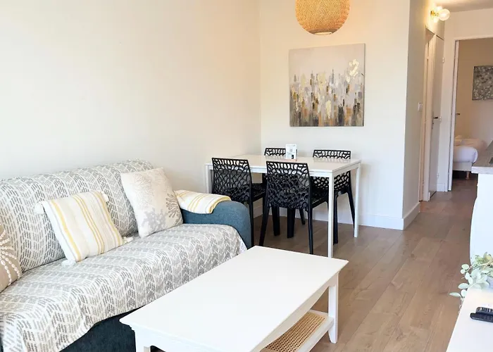 Appartement 0321, Piscine - Parking - Proche Plages - Palmazur Vacances