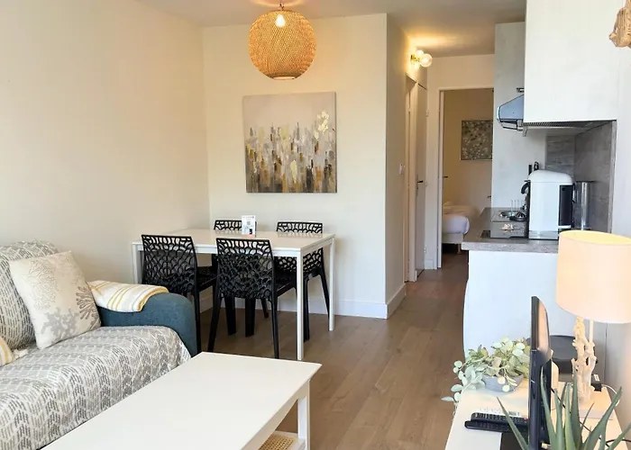 Appartement 0321, Piscine - Parking - Proche Plages - Palmazur Vacances